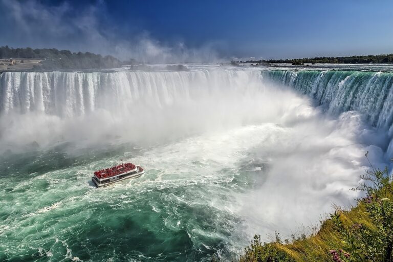 Niagara Falls More Then Just Water A Culture And Historical Tour